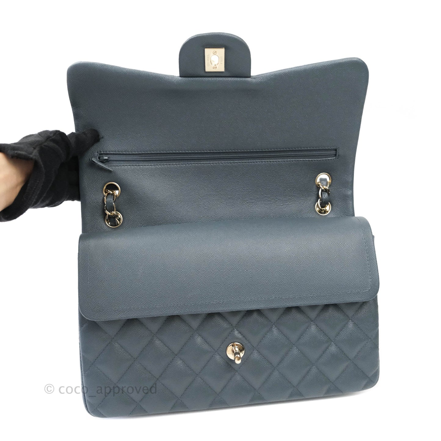Chanel Jumbo Double Flap Grey Caviar Gold Hardware⁣⁣ 18B