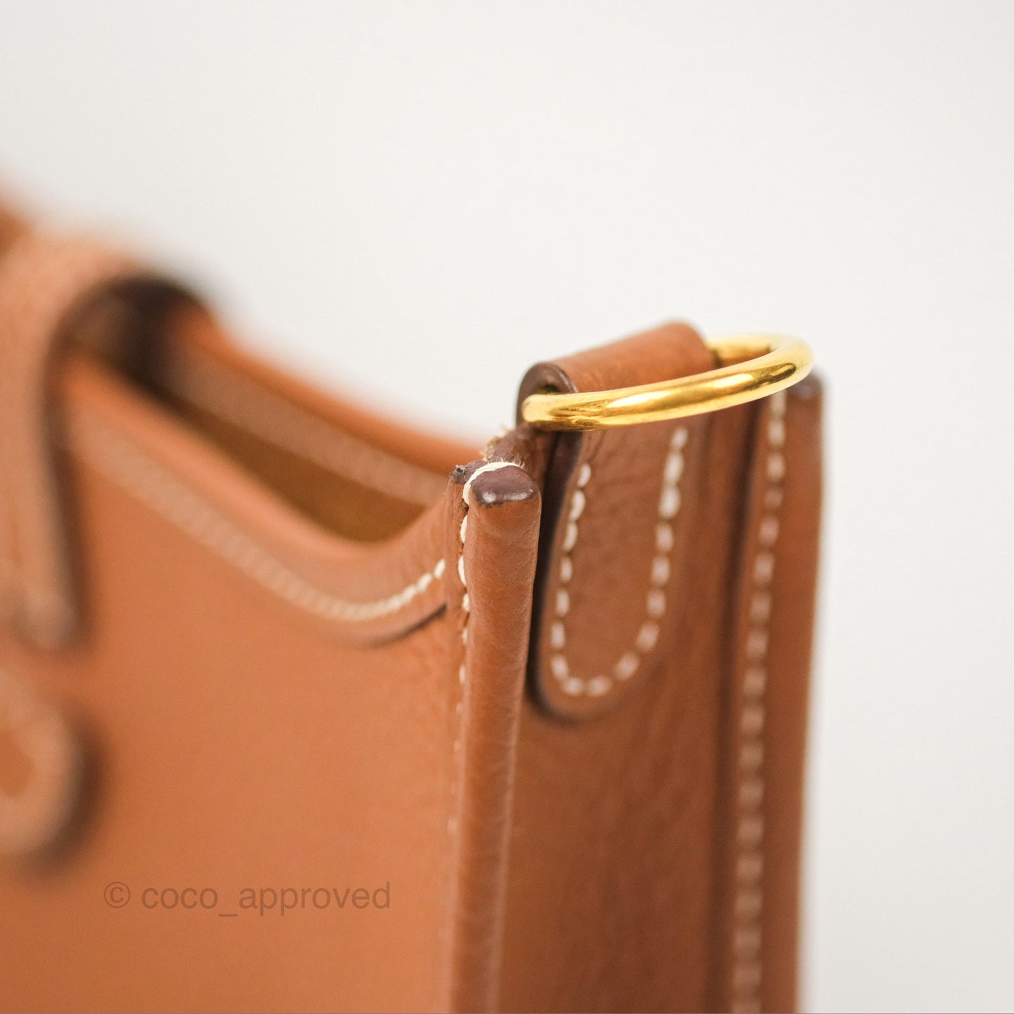 Hermès Mini Evelyne 16 Gold Clemence Gold Hardware