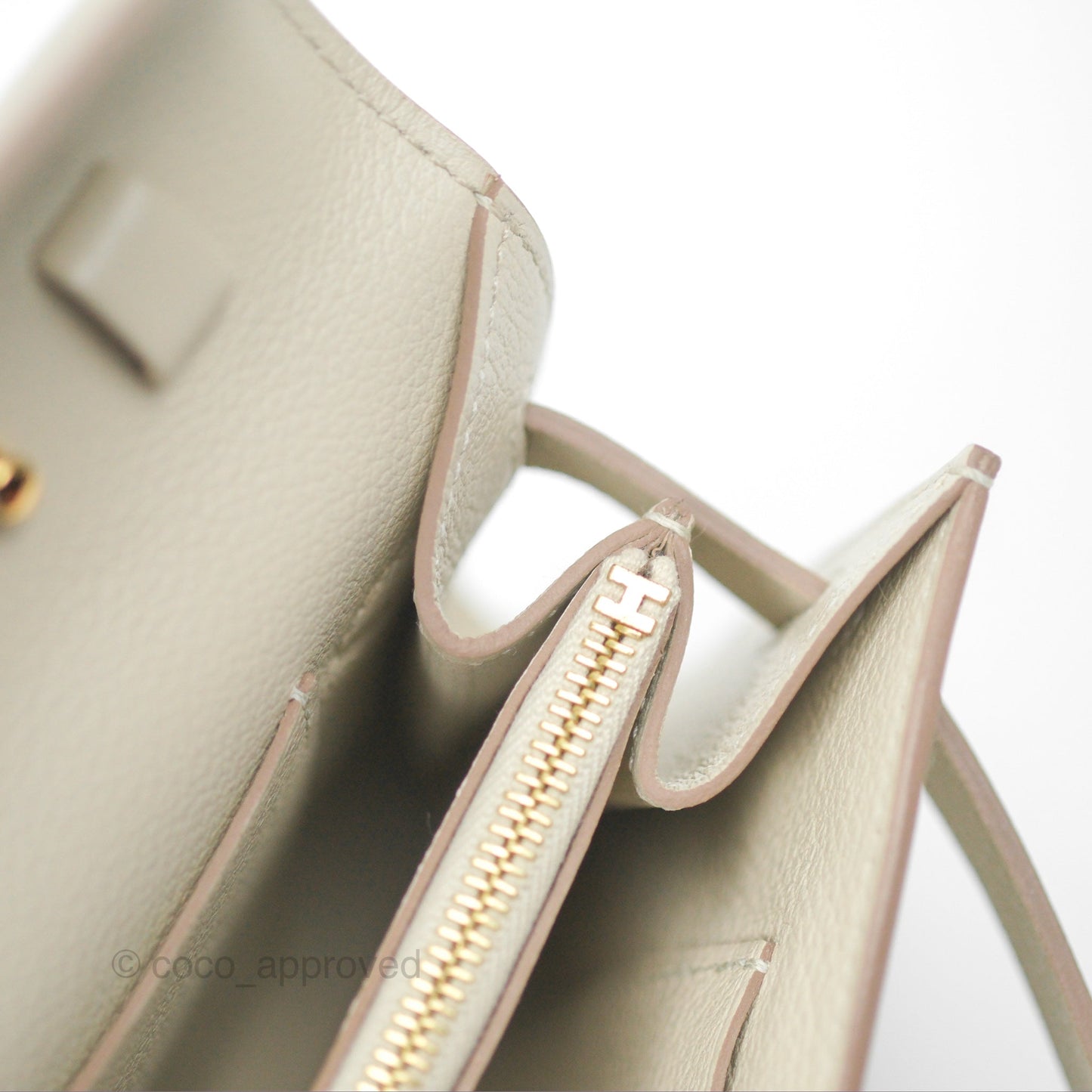 Hermès Kelly To Go Wallet Beton Evercolor Gold Hardware