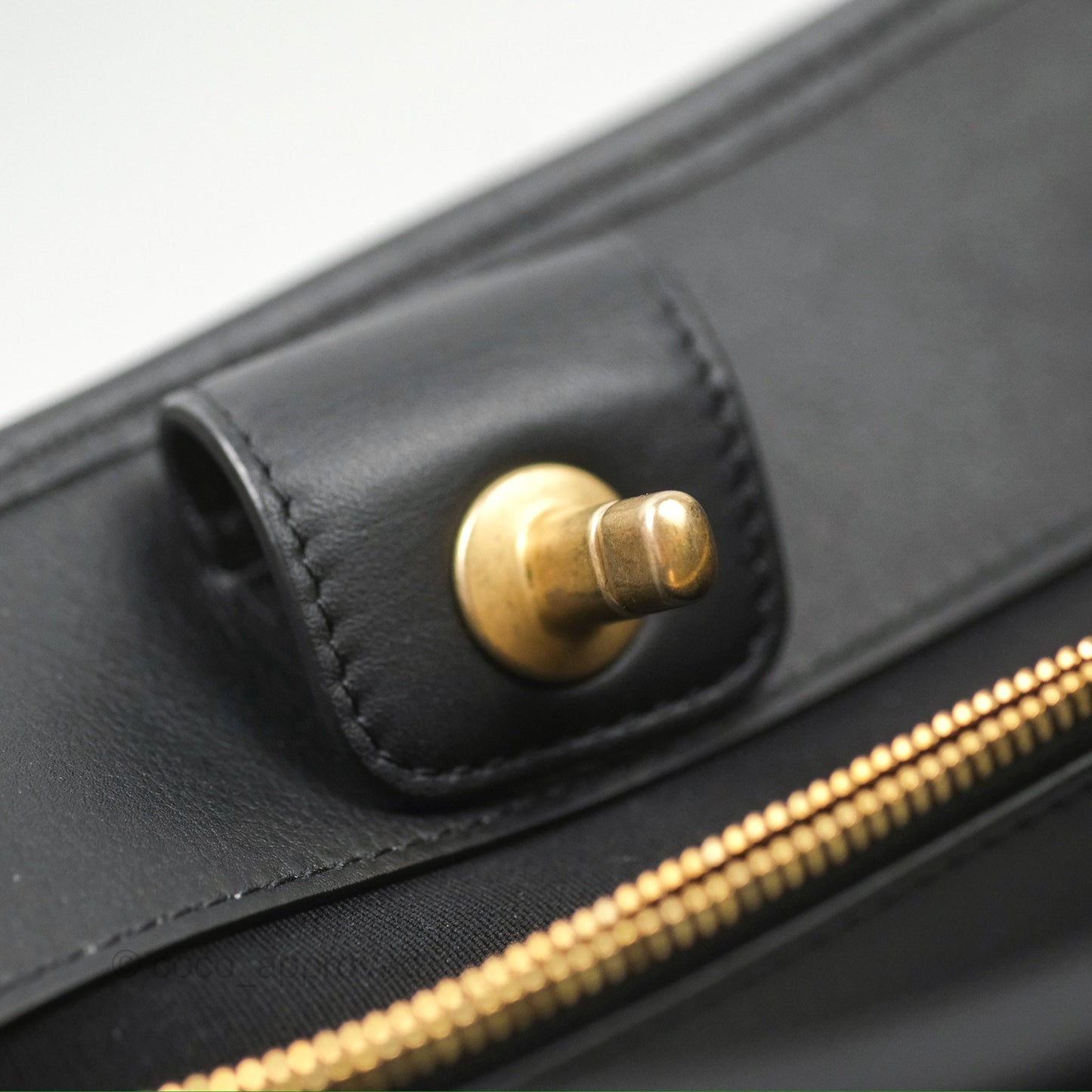 Chanel Tweed Tote Bag Leather Gold Hardware 22K