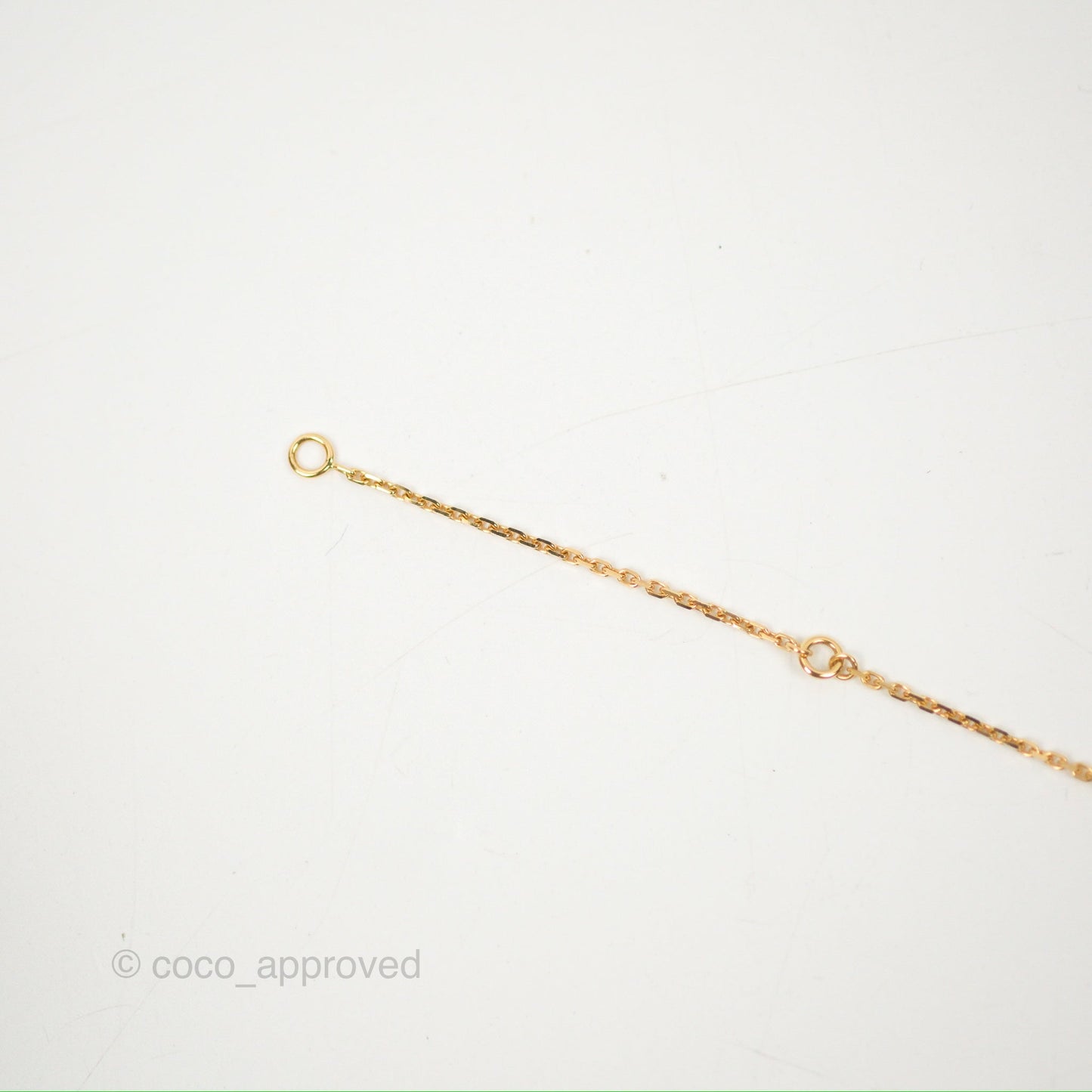Van Cleef & Arpels Vintage Alhambra Pendant White Mother-of-pearl Necklace Yellow Gold