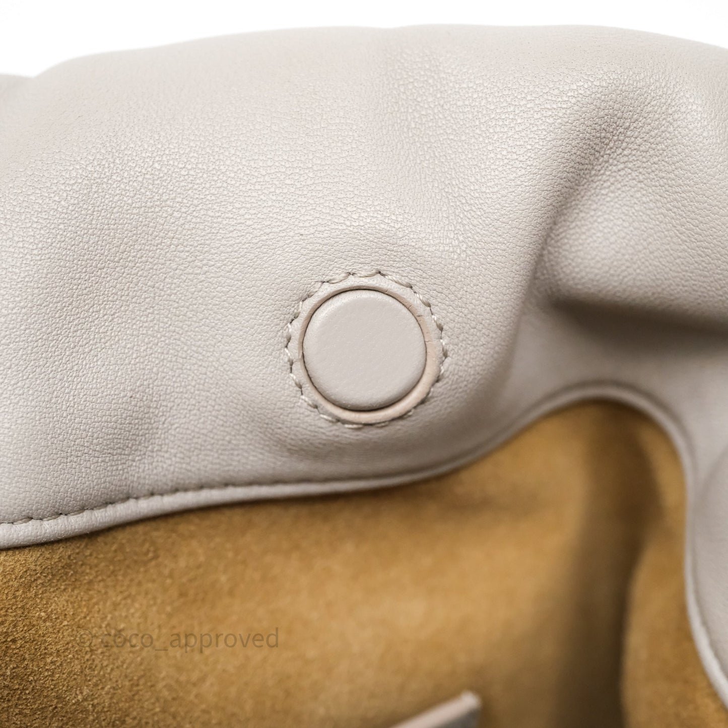 Loewe Medium Flamenco Purse in Mellow Nappa Lambskin Shell Grey