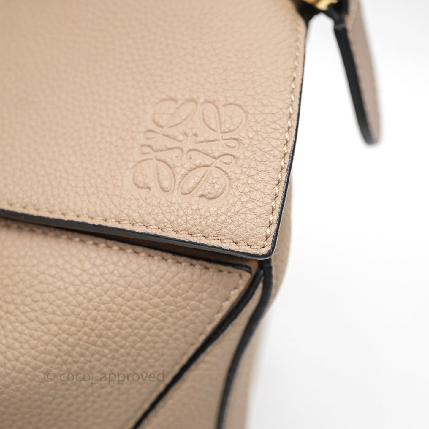 Loewe Medium Puzzle Bag Sand Mink Grained Calfskin