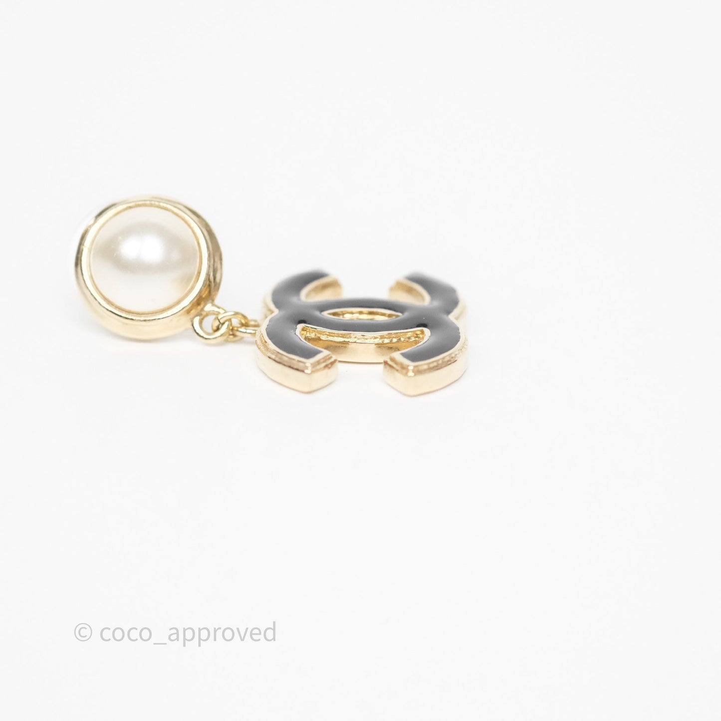 Chanel Round Pearl CC Black Resin Drop Earrings Gold Tone 22A