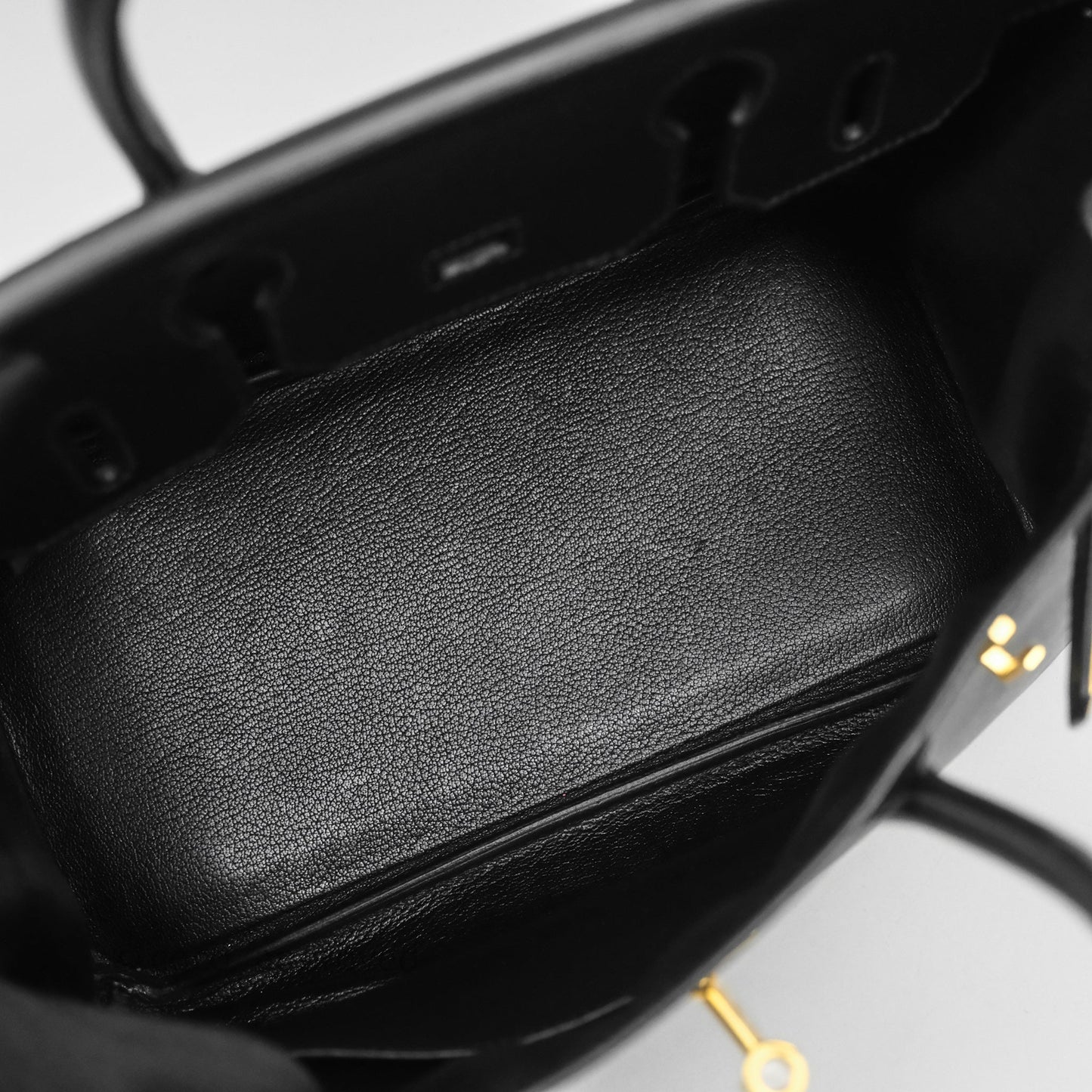 Hermès Birkin 30 Black Noir 89 Epsom Gold Hardware