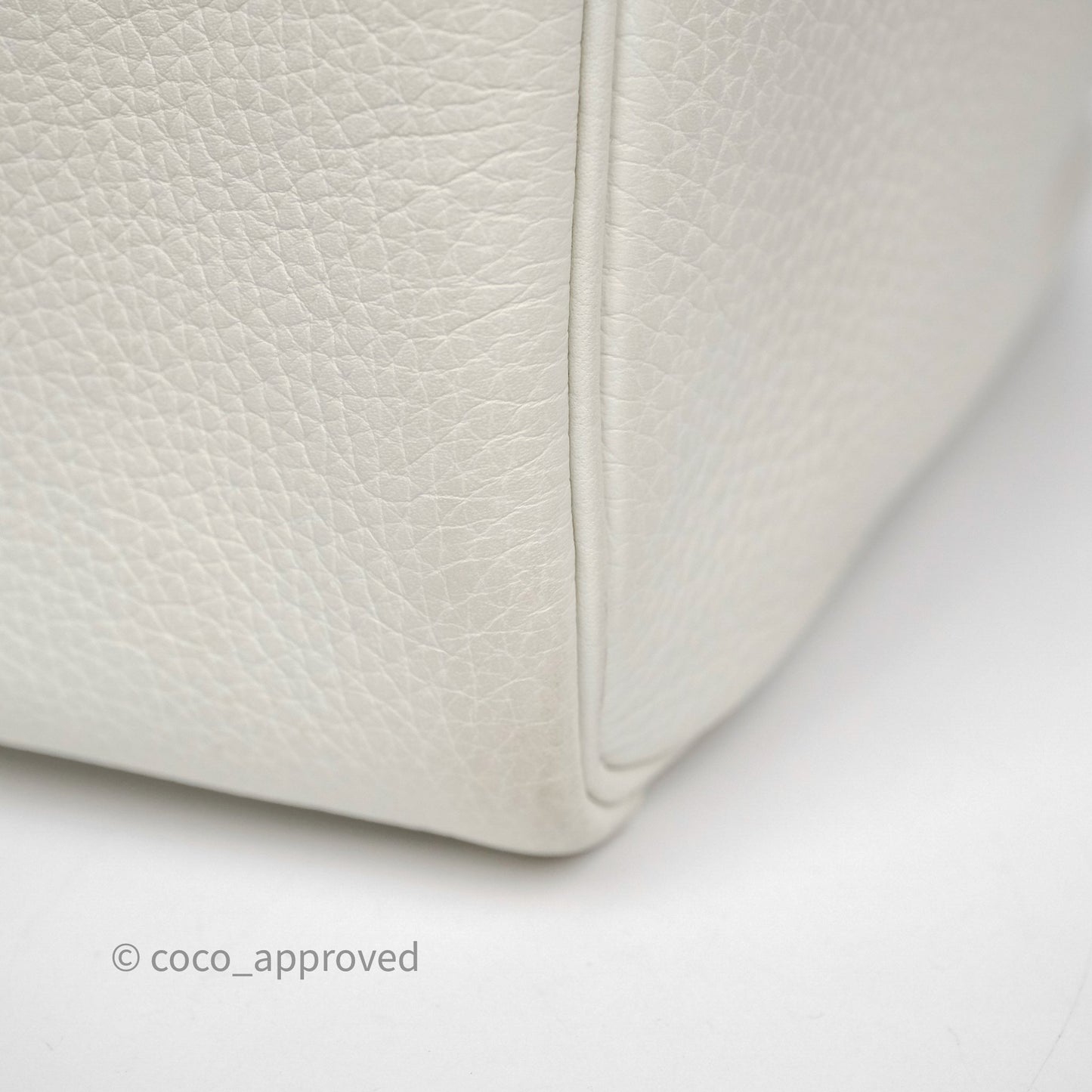 Hermès Lindy 30 White Clemence Palladium Hardware