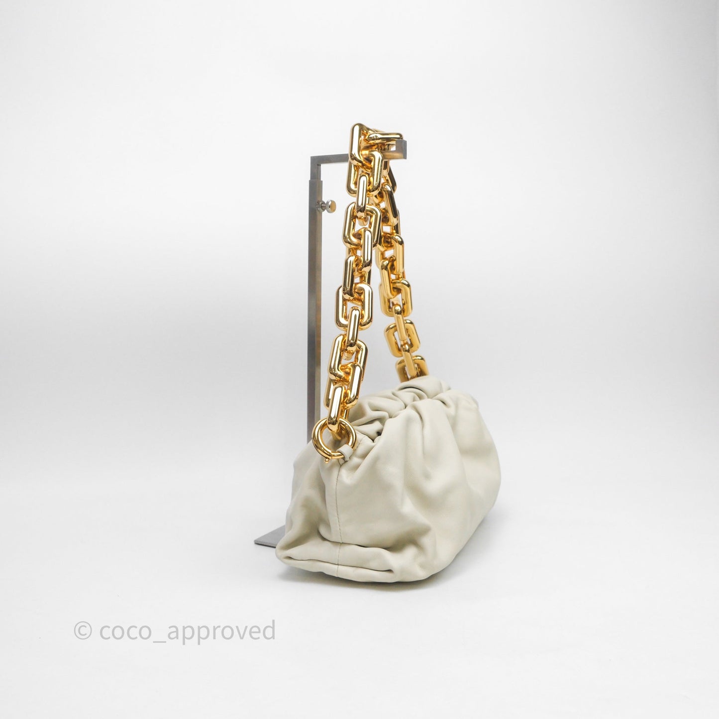Bottega Veneta Chain Pouch Plaster Calfskin