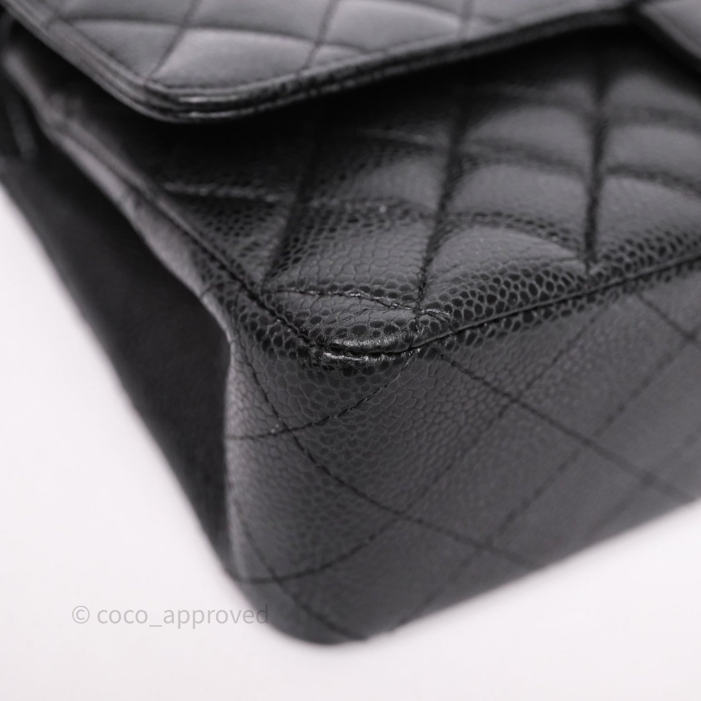 Chanel Classic M/L Medium Flap Quilted Black Caviar Gold Hardware