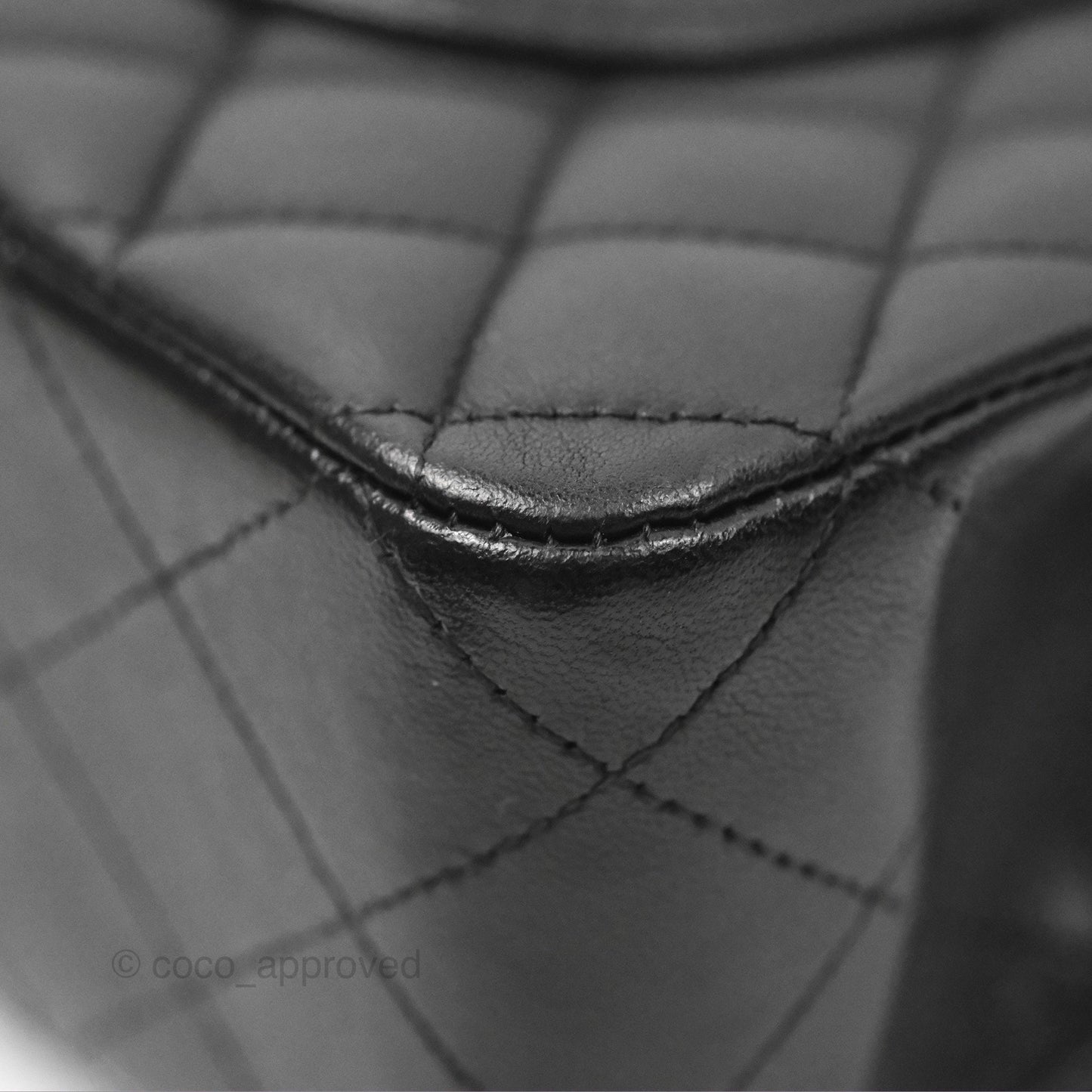 Chanel Classic M/L Medium Flap Quilted Black Lambskin Silver Hardware