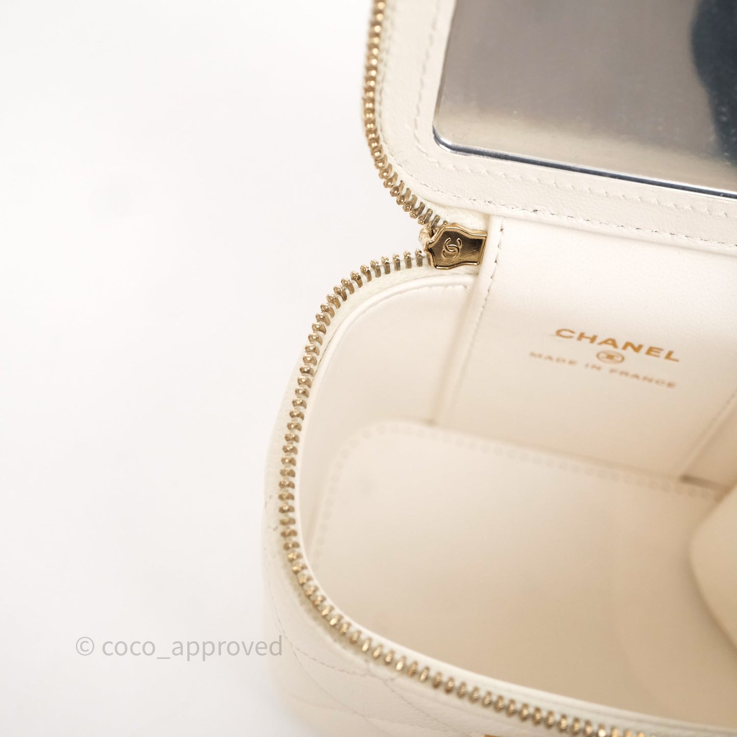 Chanel Heart Crush Mini Vanity With Chain White Caviar Aged Gold Hardware