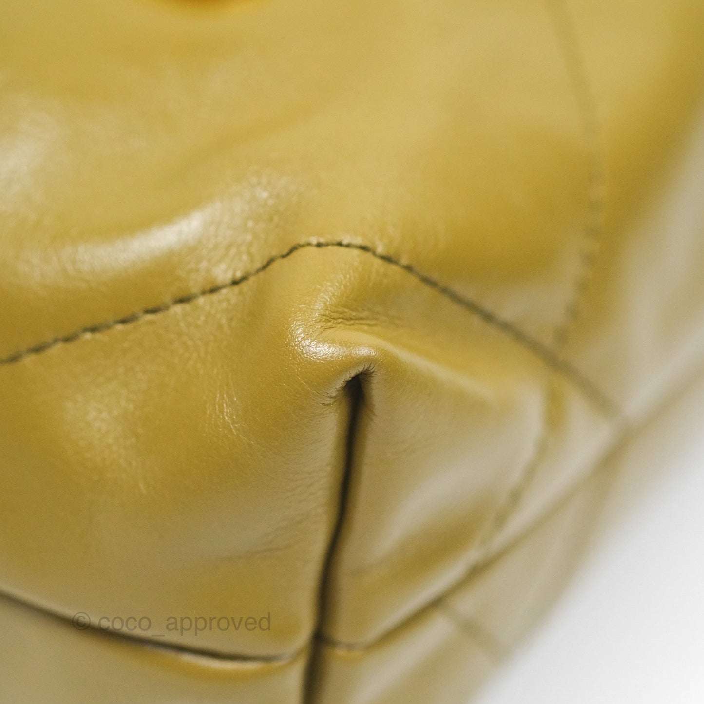 Chanel 22 Mini Bag Olive Shiny Crumpled Calfskin Aged Gold Hardware