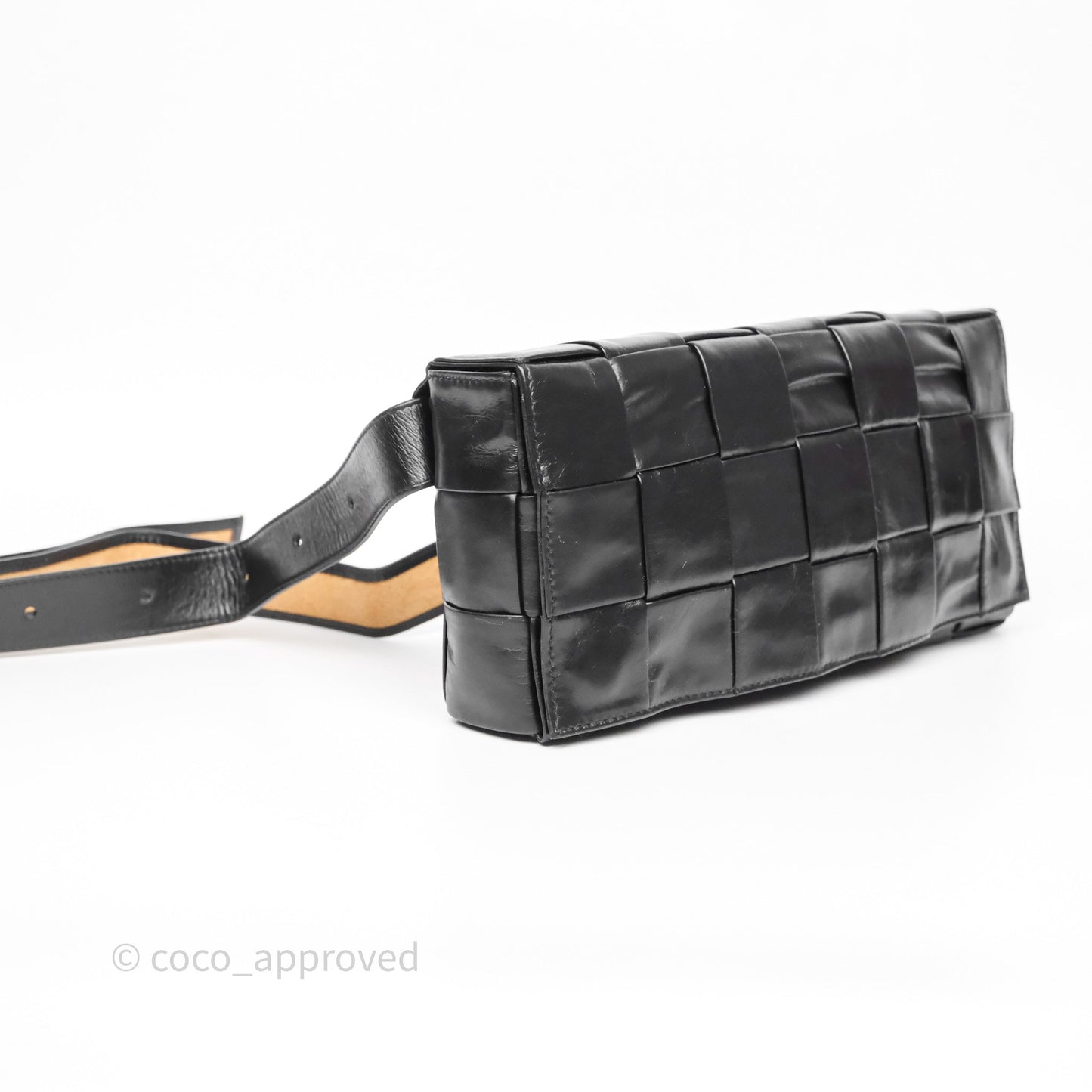 Bottega Veneta Cassette Stretch Belt Bag Maxi Black Intrecciato Leather