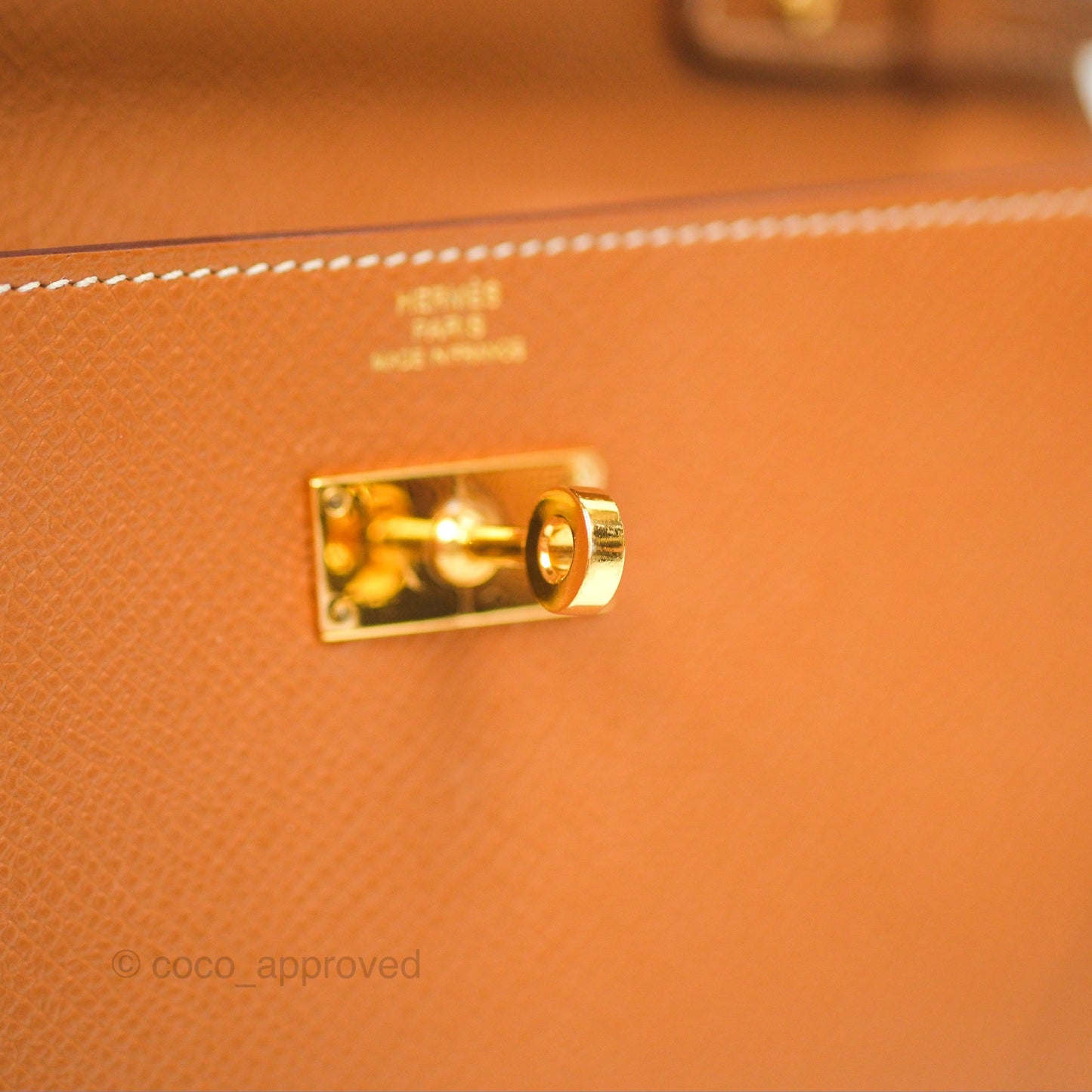 Hermès Kelly To Go Wallet Gold Epsom Gold Hardware
