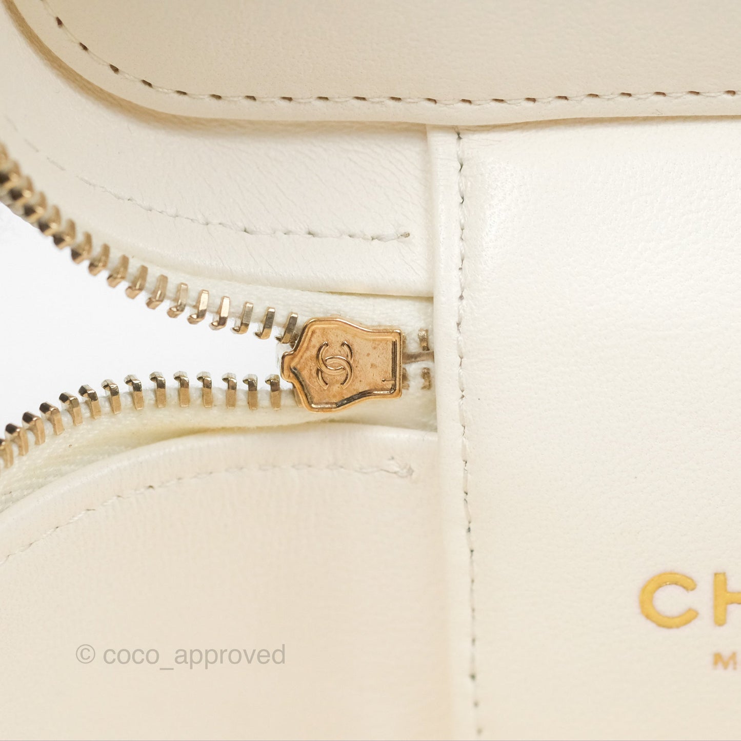 Chanel Quilted Top Handle Vanity Case White Caviar Gold Hardware