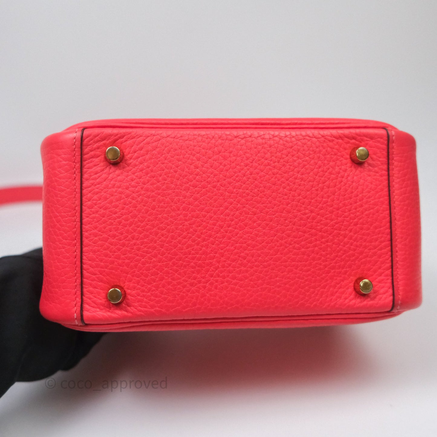Hermès Mini Lindy 0E Rose Texas Clemence Gold Hardware
