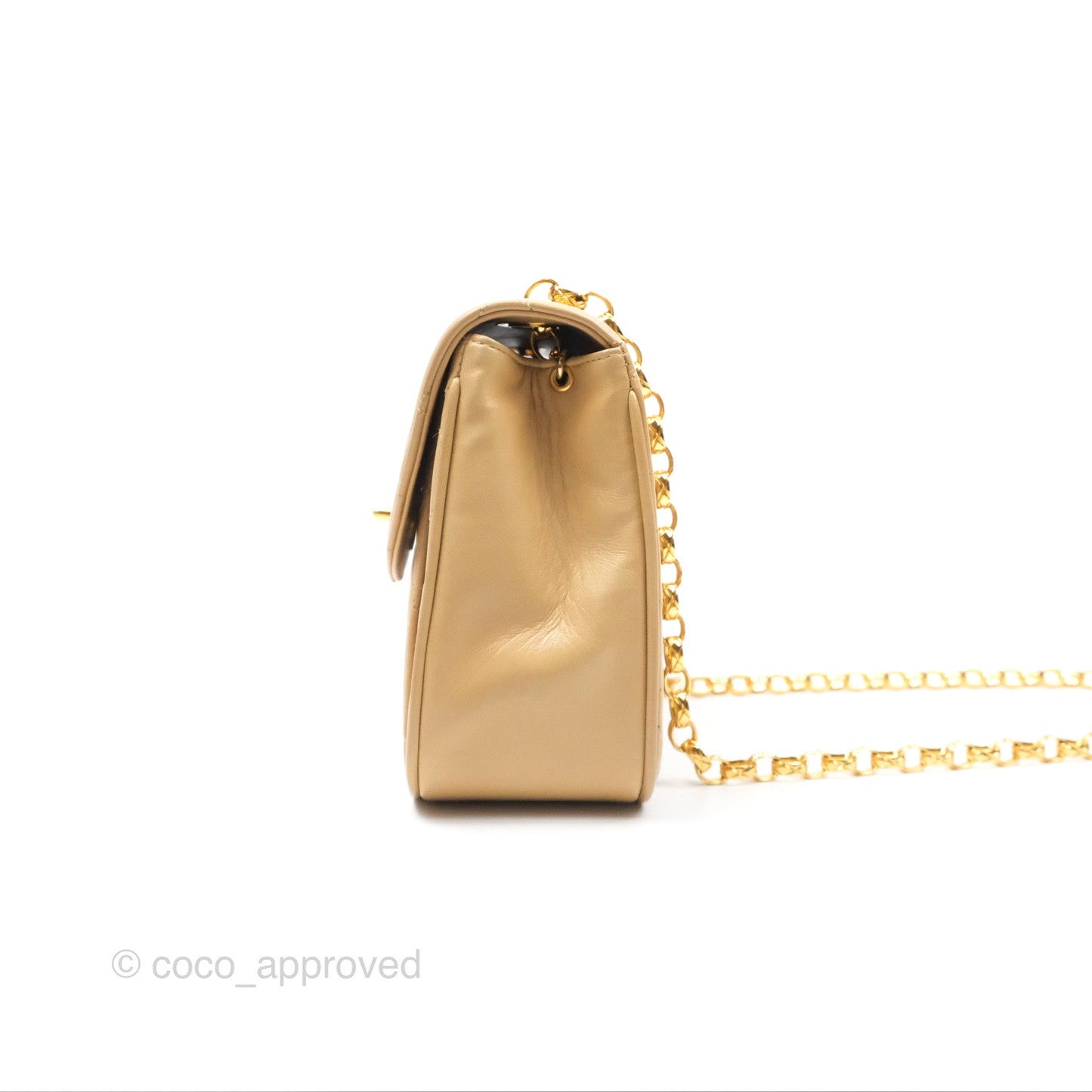 Chanel Vintage Flap Bag Beige Lambskin Gold Hardware