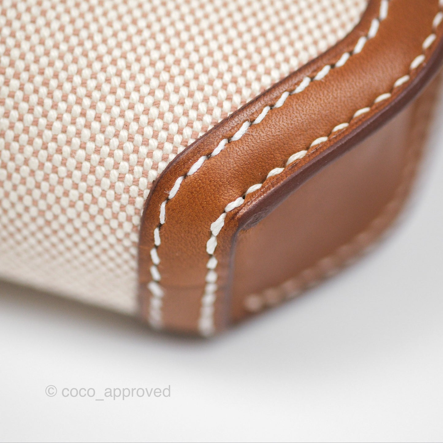 Hermès Kelly Depeches 25 Pouch Ecru-beige 14 Toile H/ Fauve 34 Barenia Gold Hardware