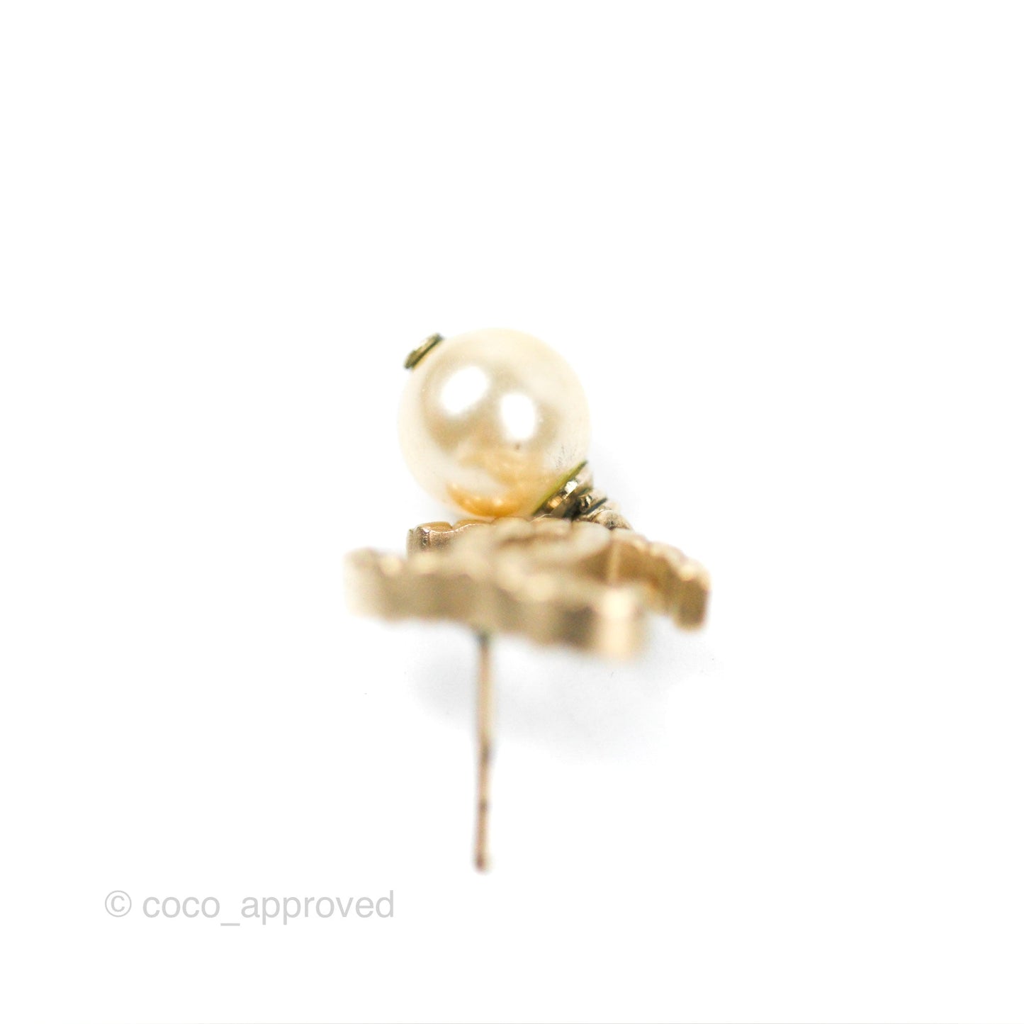 Chanel CC Pearl Drop Earrings Gold Tone 10A