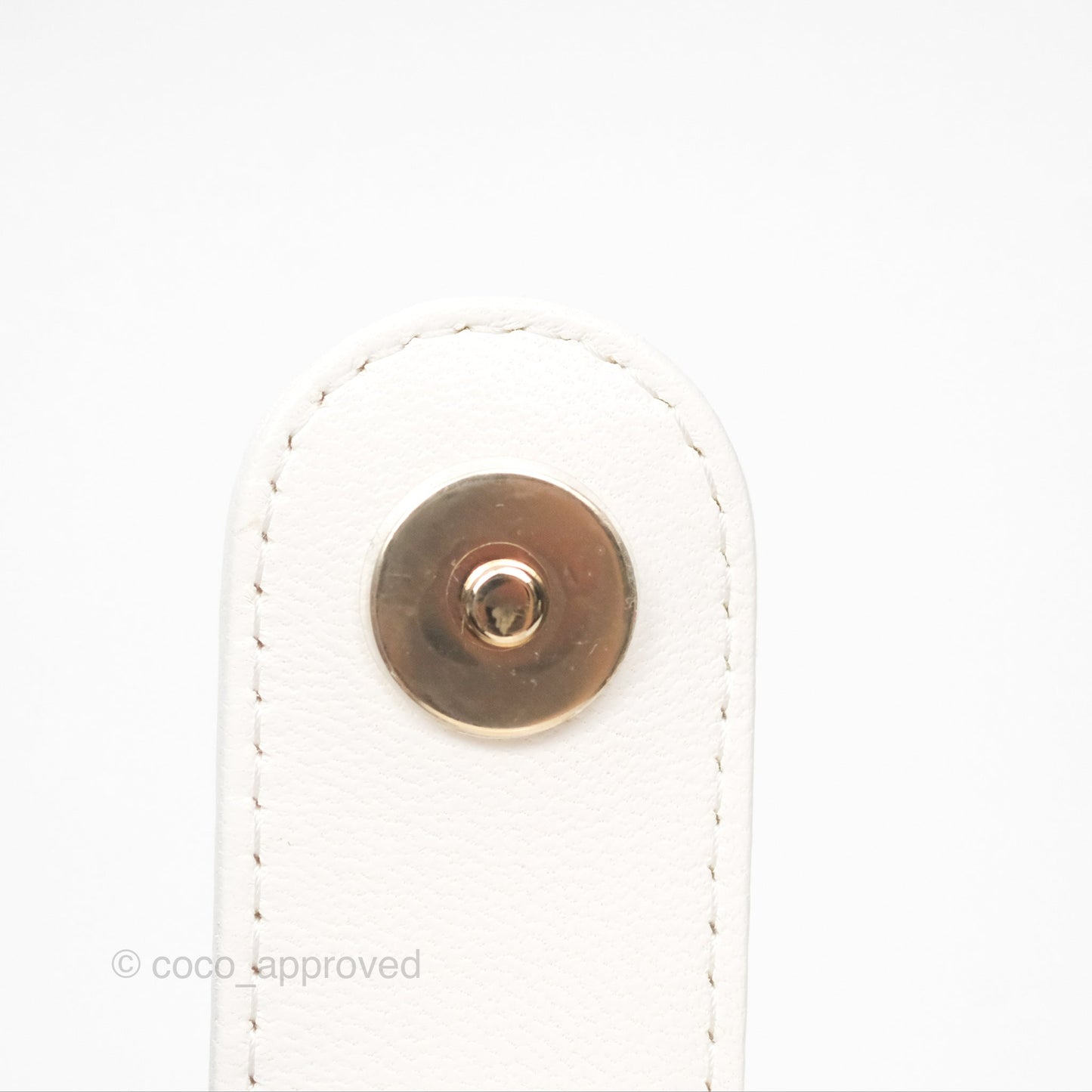 Chanel Quilted Round Vanity Clutch With Chain Lambskin White Gold Hardware