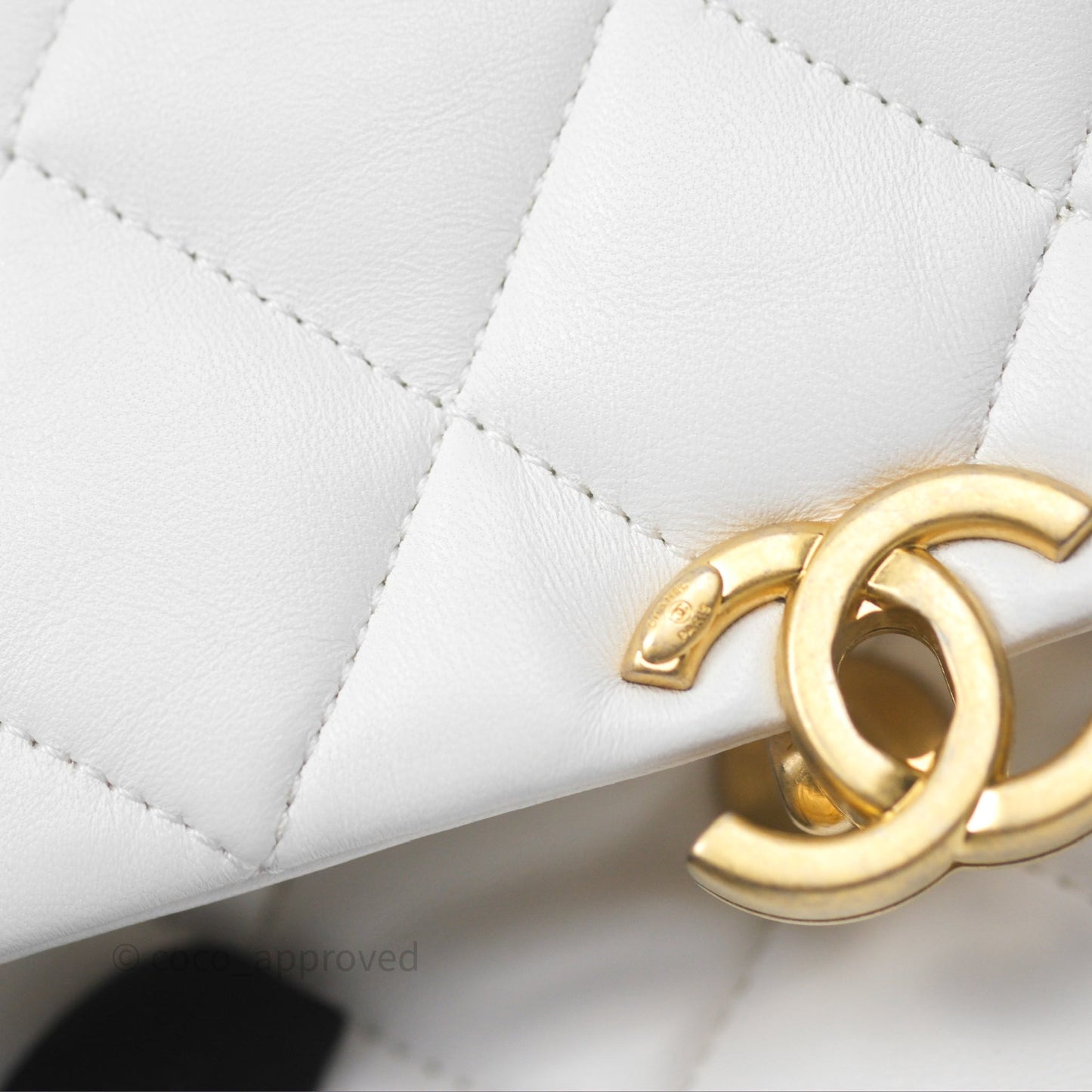 Chanel Small Flap Bag White Lambskin Aged Gold and Lacquered Metal 22S