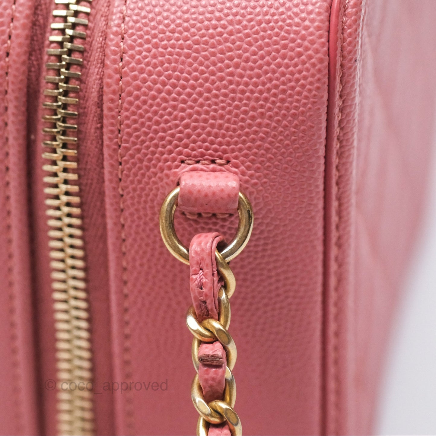 Chanel Quilted Small CC Filigree Vanity Case Pink Caviar Gold Hardware