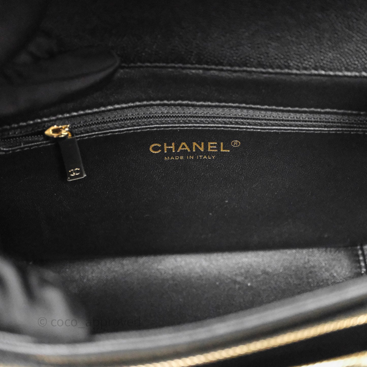 Chanel Quilted Medium Business Affinity Flap Black Caviar Gold Hardware