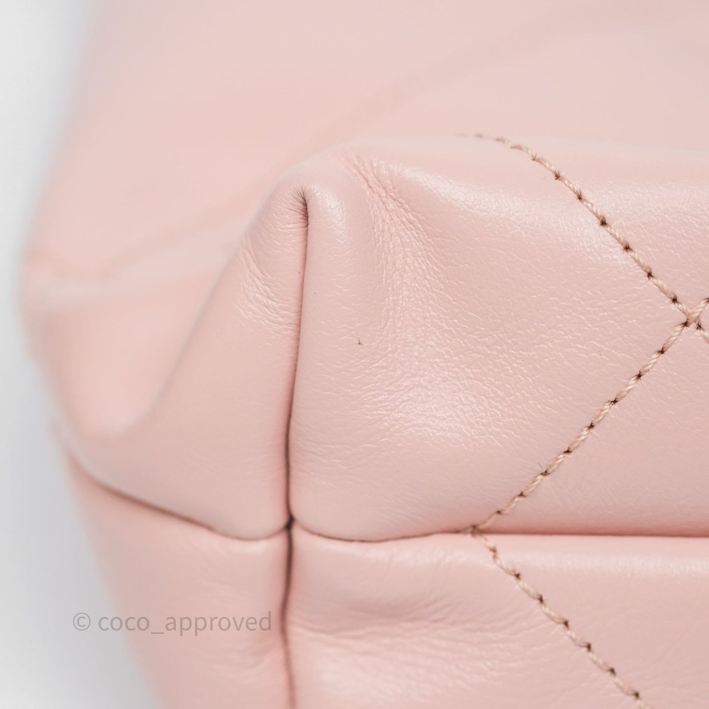 Chanel 22 Mini Bag Light Pink Shiny Crumpled Calfskin
