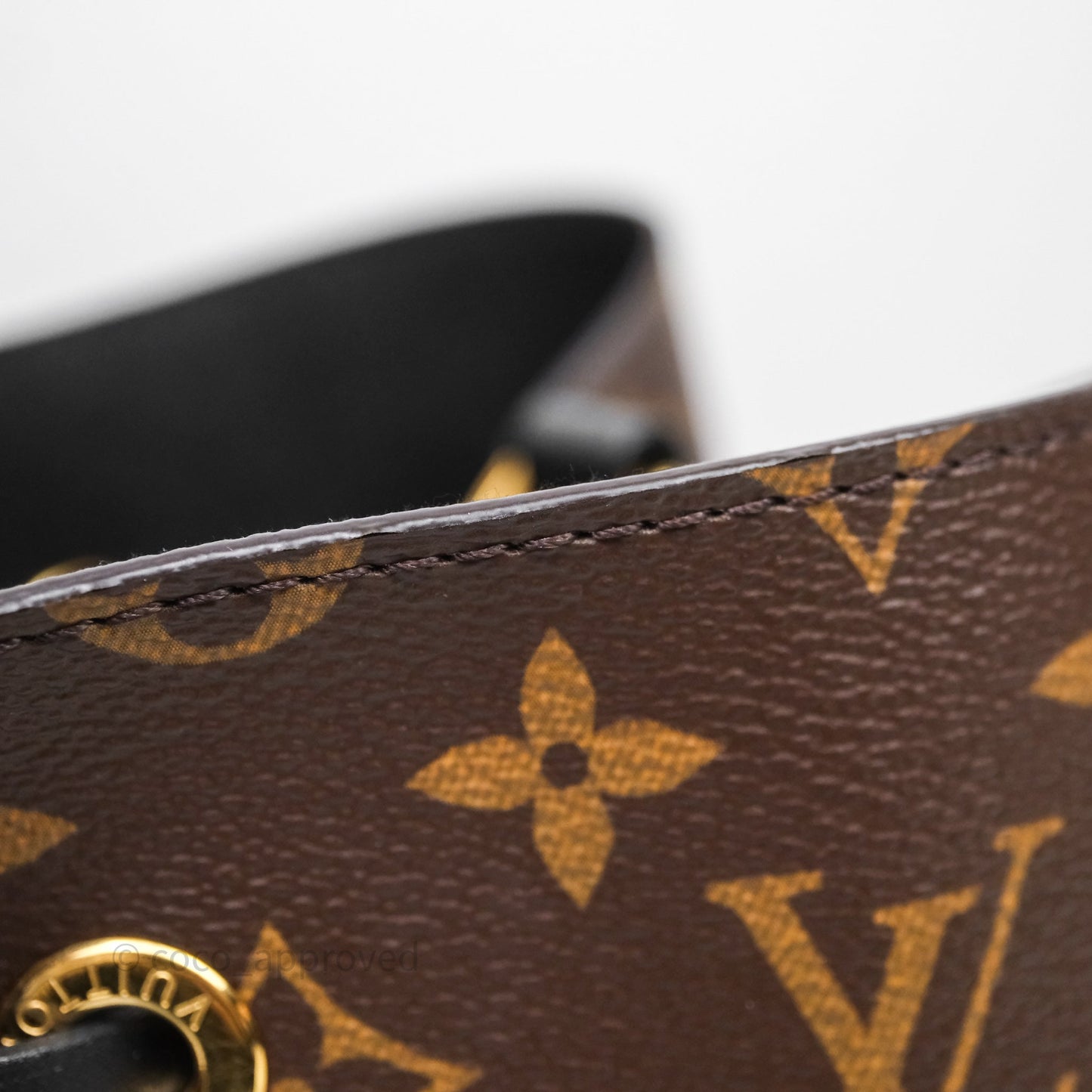 Louis Vuitton NéoNoé MM Black Monogram Canvas