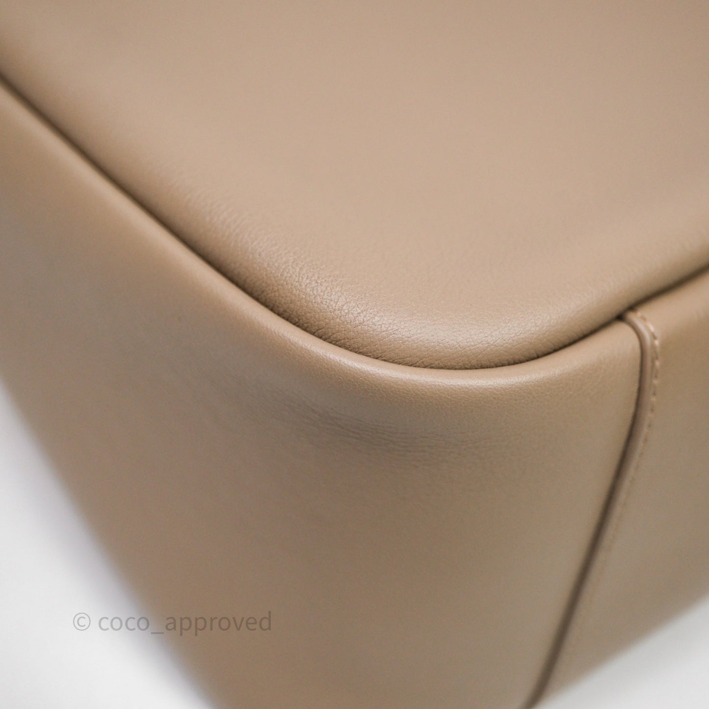 Saint Laurent LE 5 à 7 Supple Large Dusty Grey Grained Leather Gold Hardware