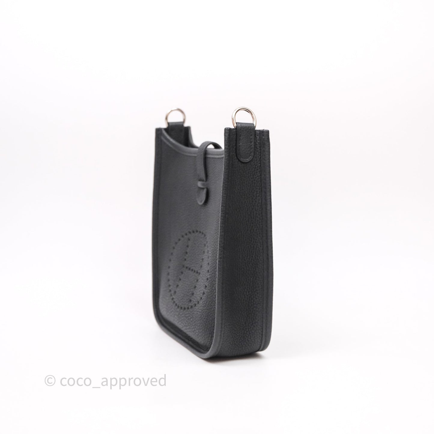 Hermès Mini Evelyne 16 Black Noir 89 Clemence Palladium Hardware