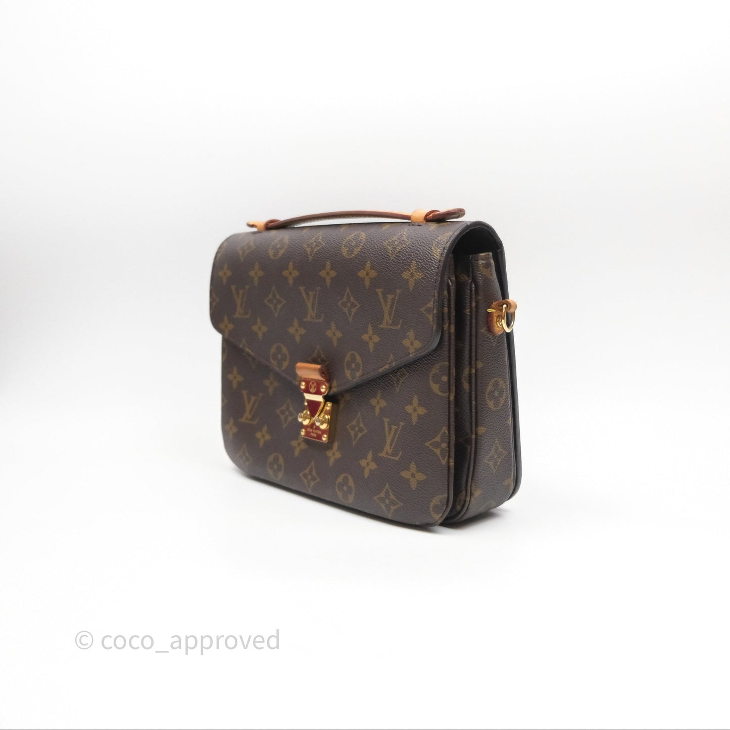 Louis Vuitton Pochette Metis Monogram Canvas