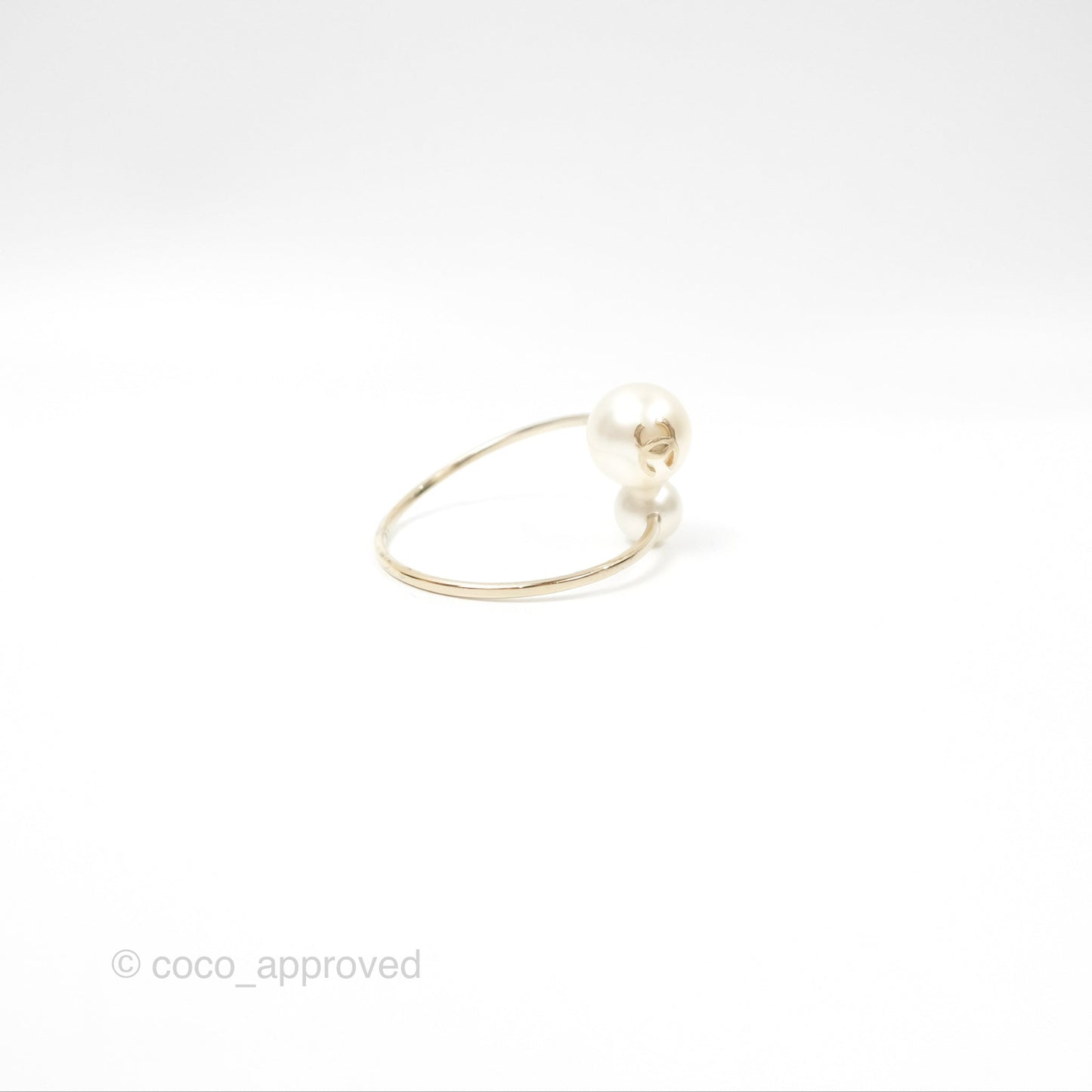 Chanel CC Pearl Bangle Gold Tone 14B