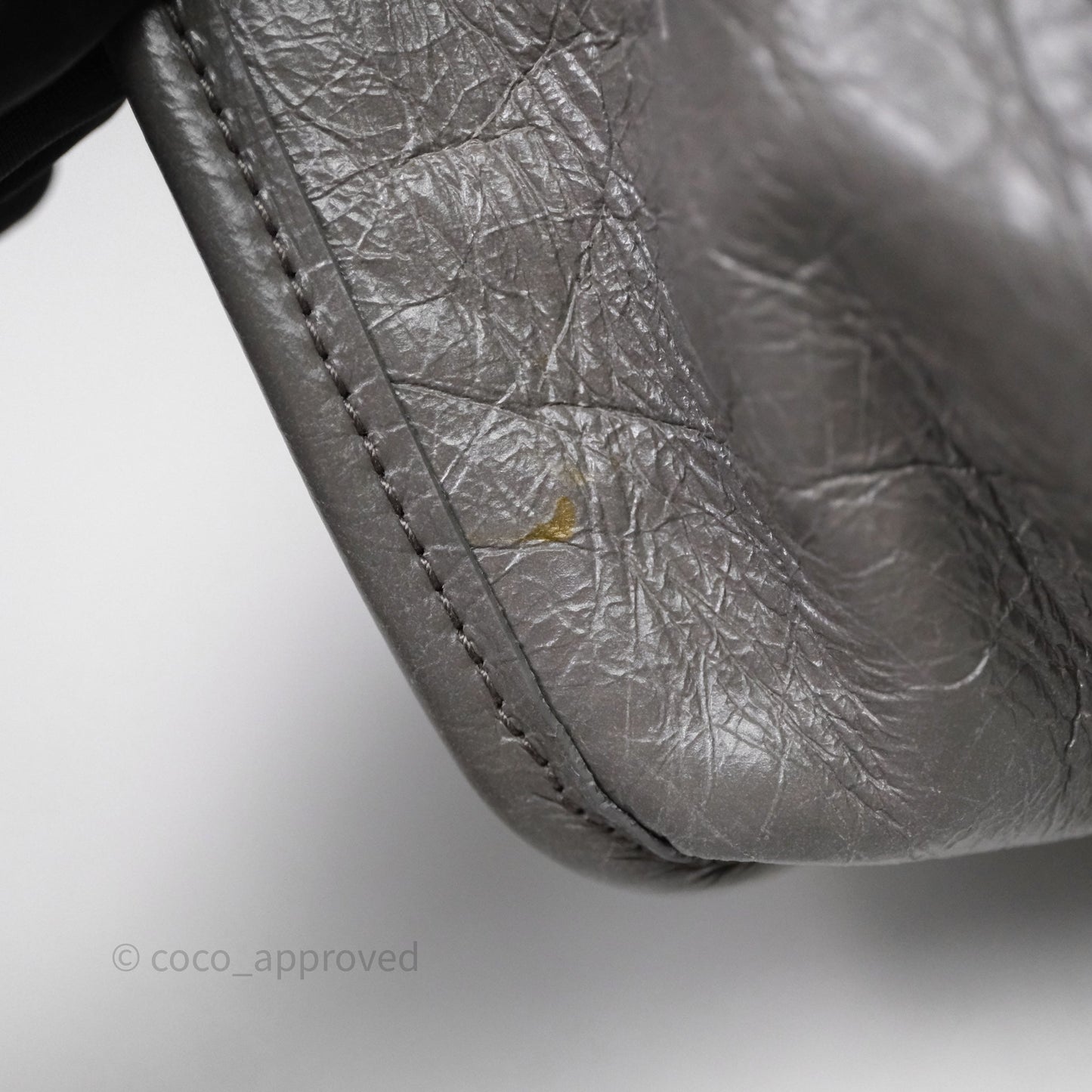 Saint Laurent Medium Niki Chain Bag Crinkled Calfskin Grey