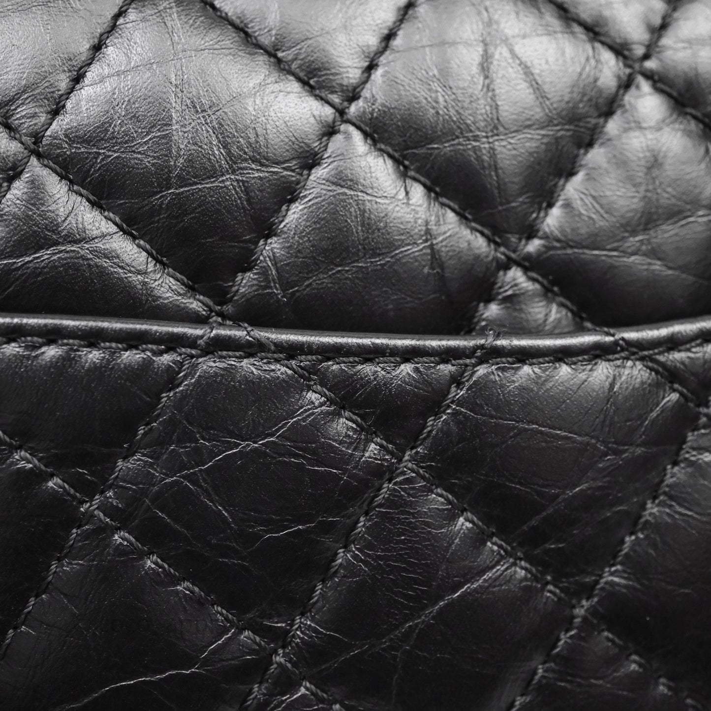 Chanel Reissue 225 Quilted Aged Calfskin Black Aged Gold Hardware