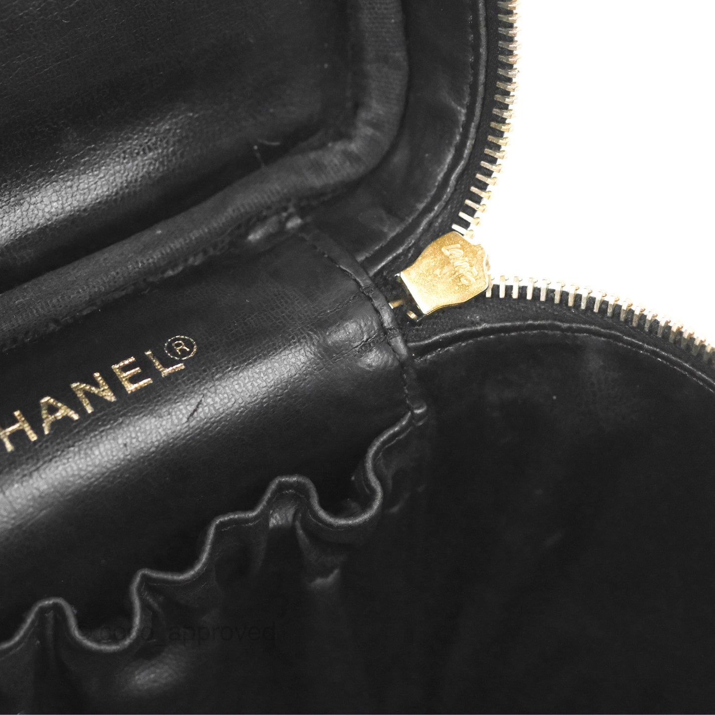 Chanel Vintage Vanity Case Black Caviar Gold Hardware