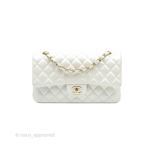 Chanel Classic M/L Medium Double Flap Iridescent White Lambskin Gold Hardware