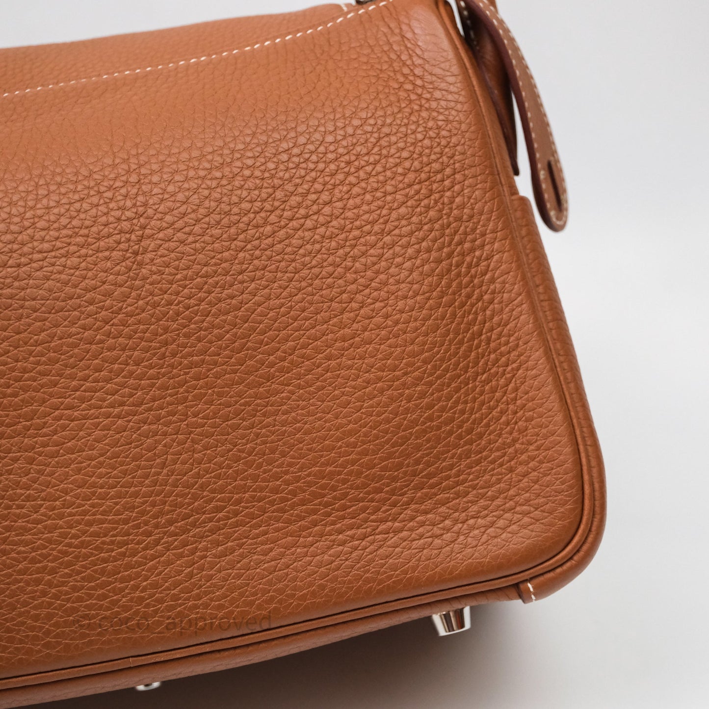 Hermès Lindy 26 Gold Clemence Palladium Hardware