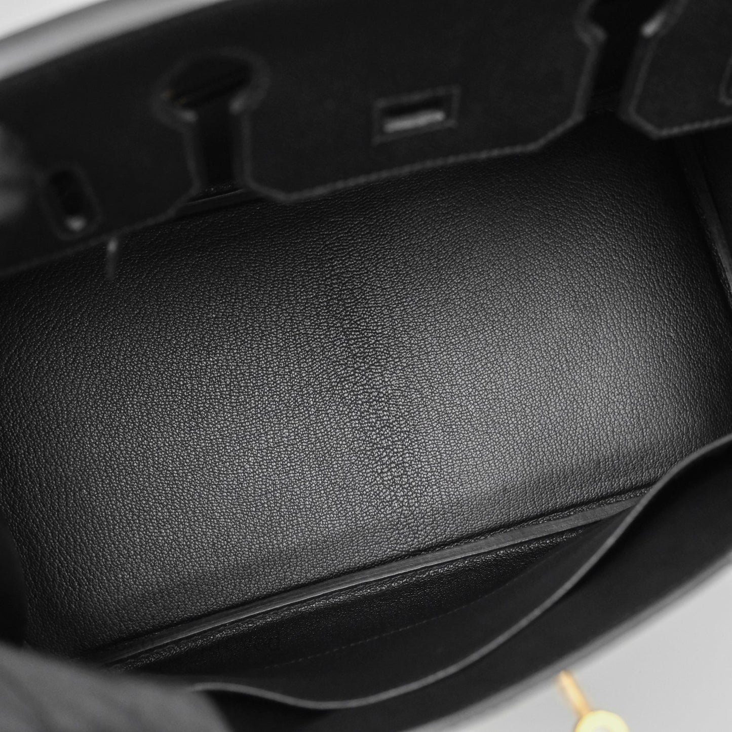 Hermès Birkin 30 Black Noir 89 Epsom Gold Hardware