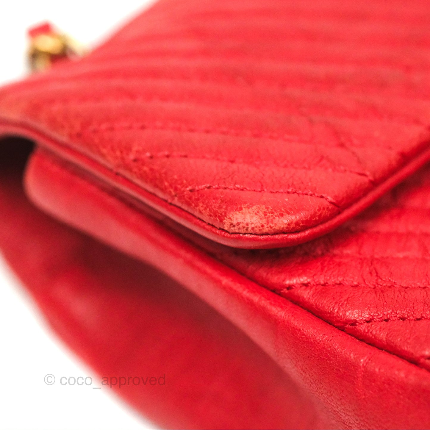 Chanel Small Chevron Surpique Flap Red Calfskin Aged Gold Hardware