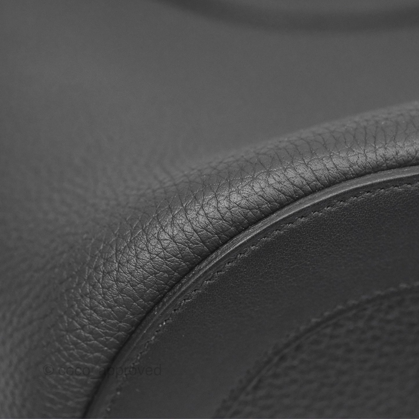 Hermès In-The-Loop 23 Noir 89 Clemence Palladium Hardware