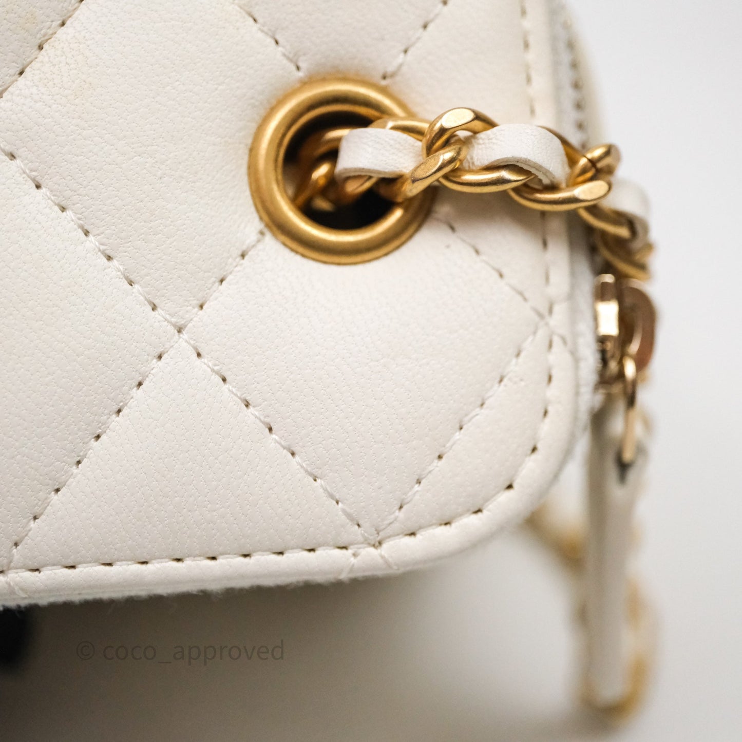 Chanel Quilted Pearl Crush Mini Vanity With Chain Ivory White Lambskin Aged Gold Hardware