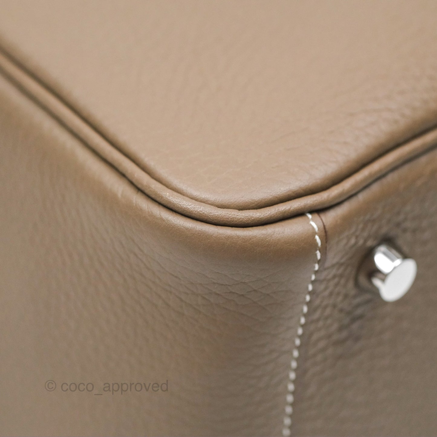 Hermès Lindy 26 Etoupe 18 Clemence Palladium Hardware
