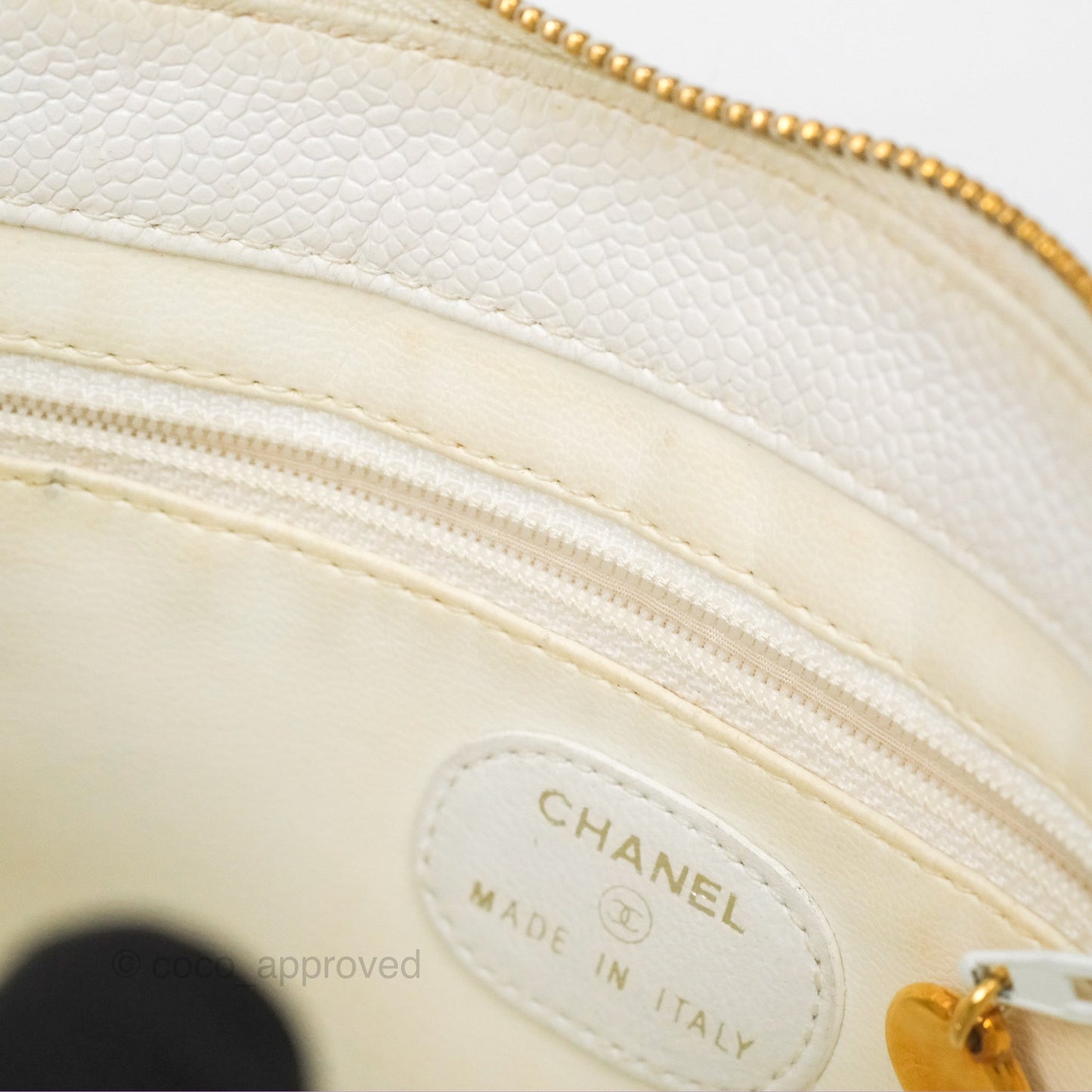 Chanel Vintage CC Clutch White Caviar Gold Hardware