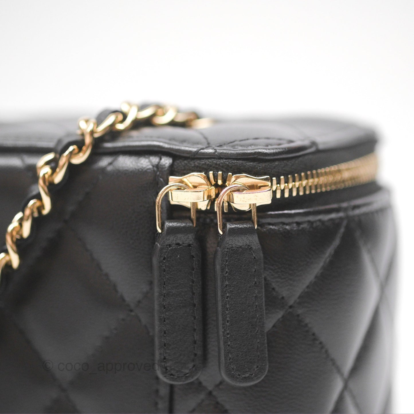 Chanel Vanity Rectangular With Chain Black Lambskin Gold Hardware