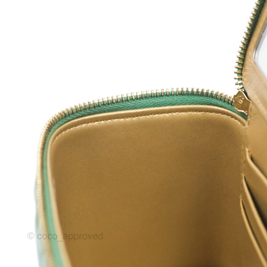 Chanel Vanity with Pearl Crush Chain Green Lambskin Aged Gold Hardware