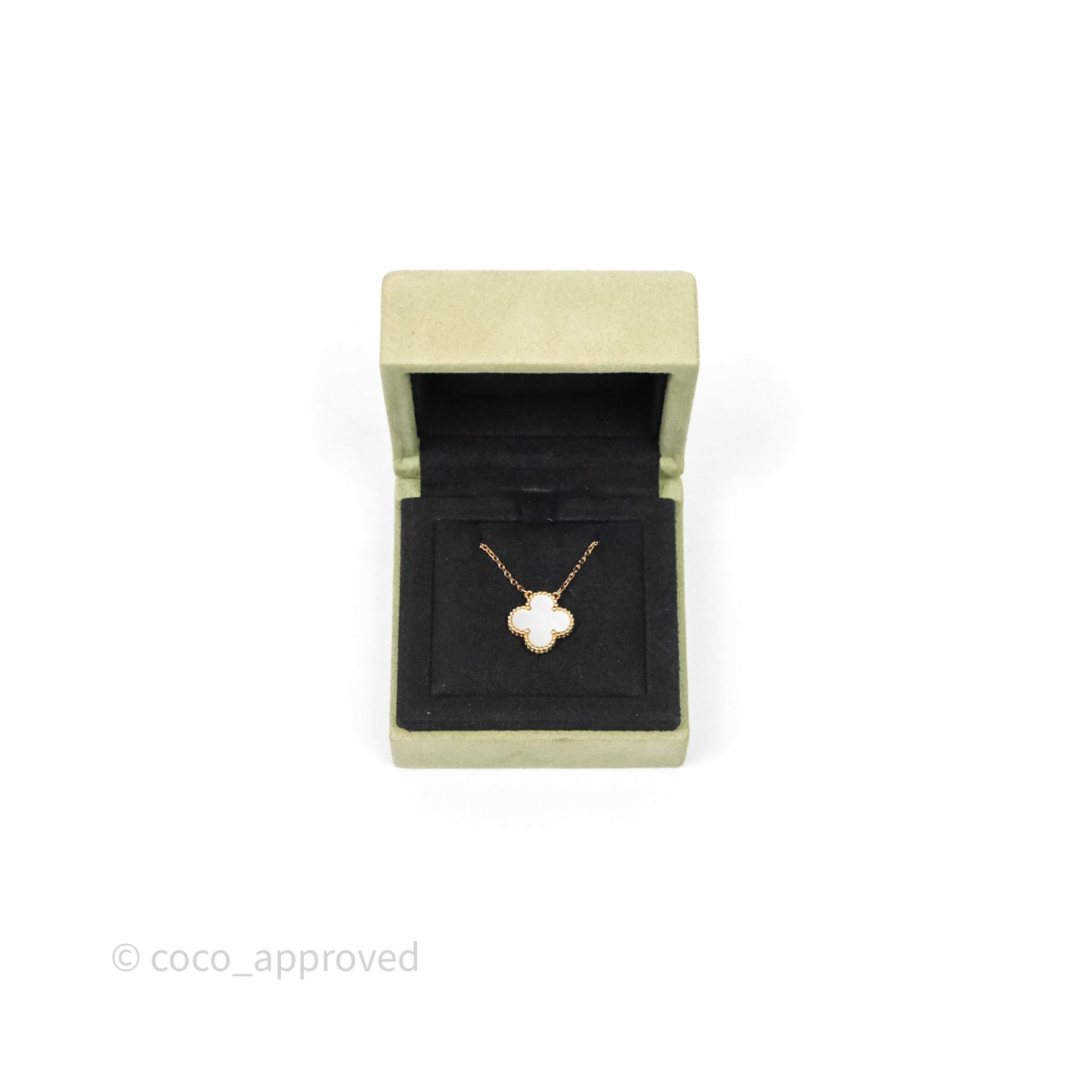 Van Cleef & Arpels Vintage Alhambra Pendant Necklace White Mother-of-pearl Yellow Gold