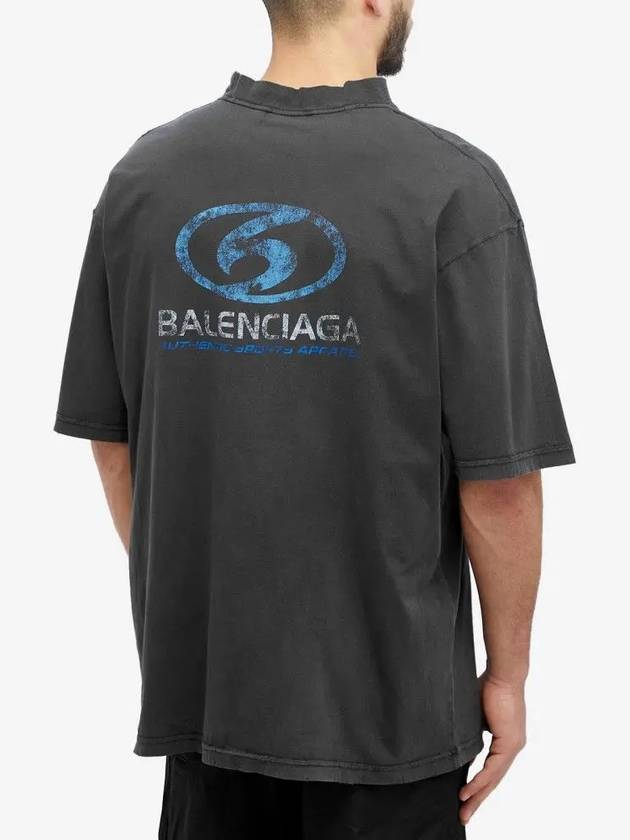 Luxury Balenciaga Surfer Medium Fit Short Sleeve T-Shirt Navy