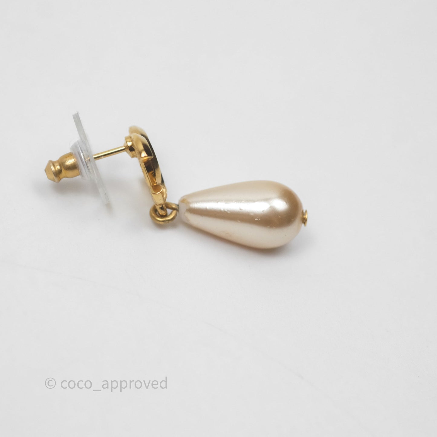Chanel CC Drop Pearl Earrings Gold Tone 20A