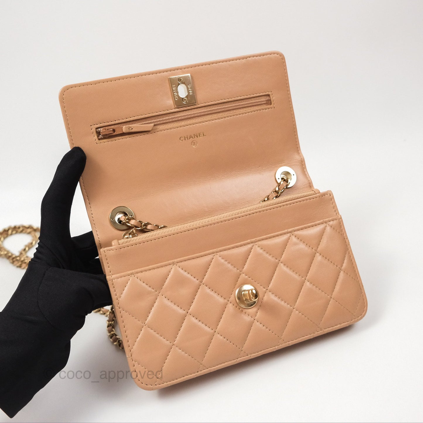 Chanel Trendy CC WOC Quilted Beige Lambskin Gold Hardware