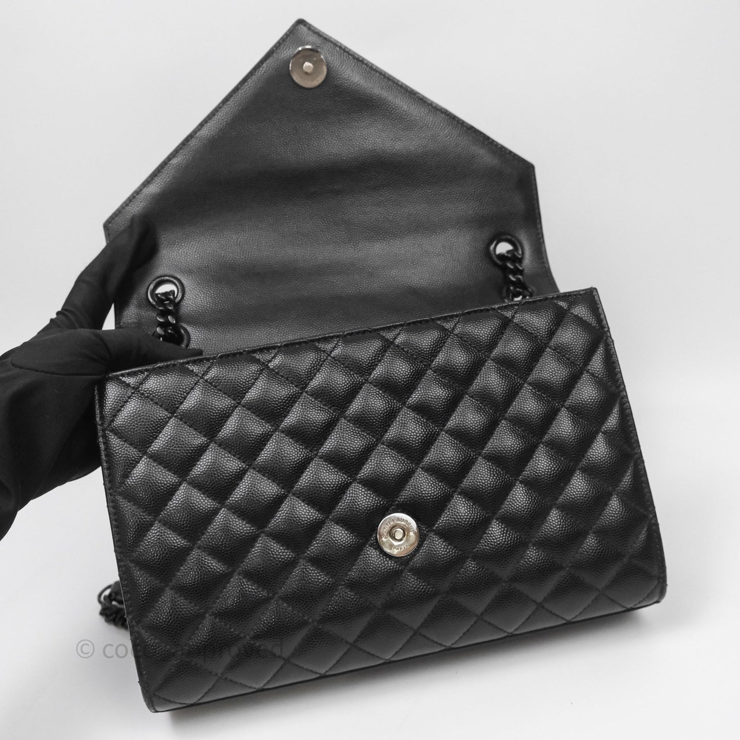 Saint Laurent Envelope Medium So Black Caviar